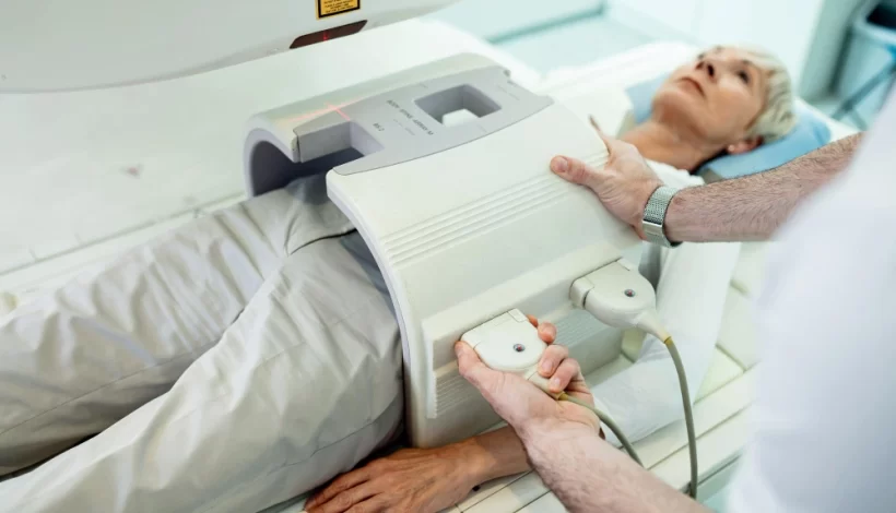 Is CT scan done empty stomach